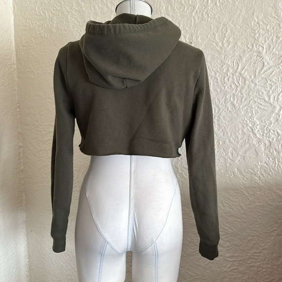Victoria’s Secret Pink Olive Green Black Block Logo Cropped Hoodie Sweatshirt S - Picture 4 of 9